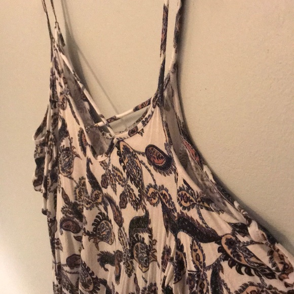 Paisley Cold Shoulder Tank Top - Picture 2 of 5